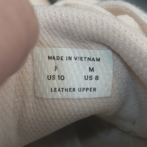 Everlane Leather Women's Athletic Shoes ~ 10 - Picture 8 of 9